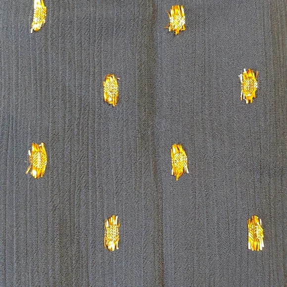 NWT Ann Taylor Black Ruffled Top with Gold Clip Dots, Size S - Picture 9 of 9